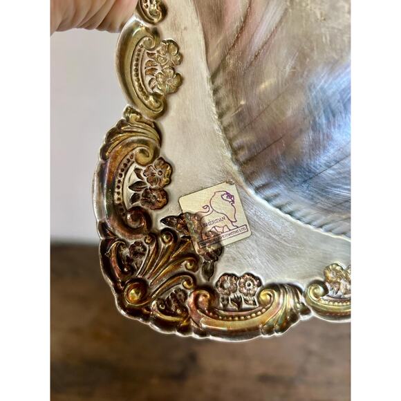 Vintage Silver Plated Shell Style Serving Bowl | Seashell Decor - Picture 6 of 6